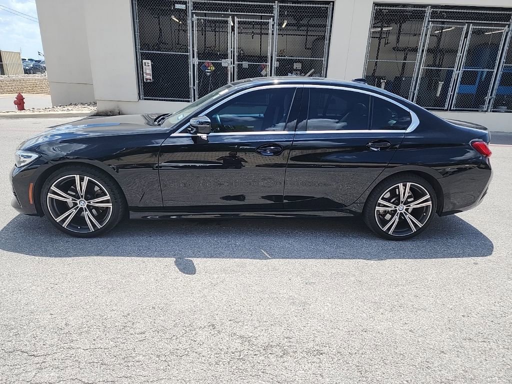Used 2020 BMW 330i Sedan w/ Driving Assistance Package RWD image 5