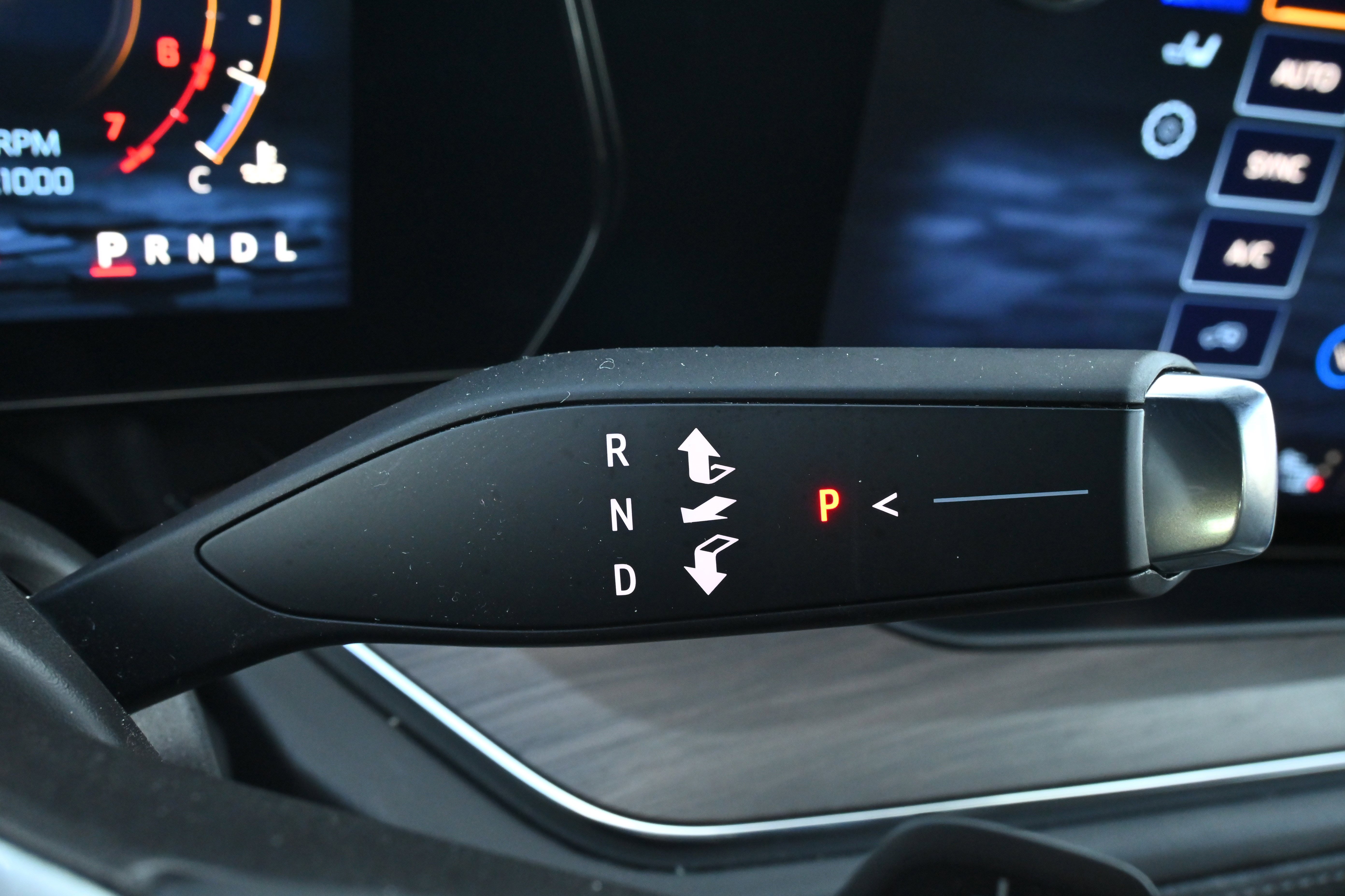 Used 2025 Chevrolet Tahoe Z71 w/ Z71 Off-Road Package image 22