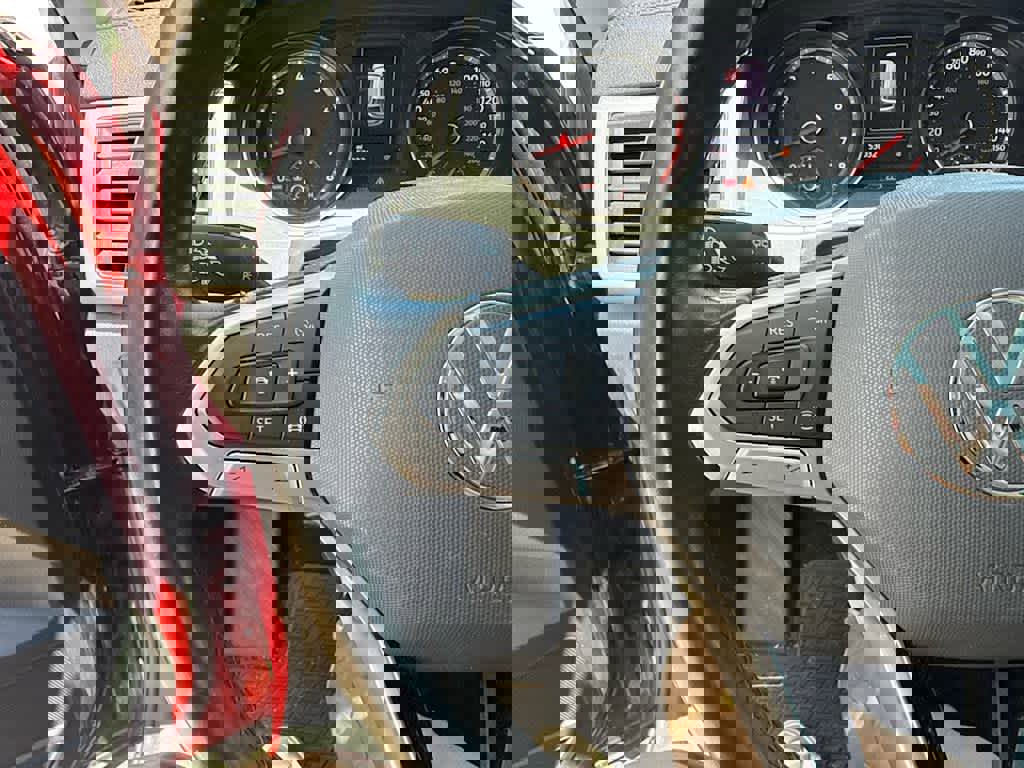 Used 2021 Volkswagen Atlas SE w/ Panoramic Sunroof Package image 9