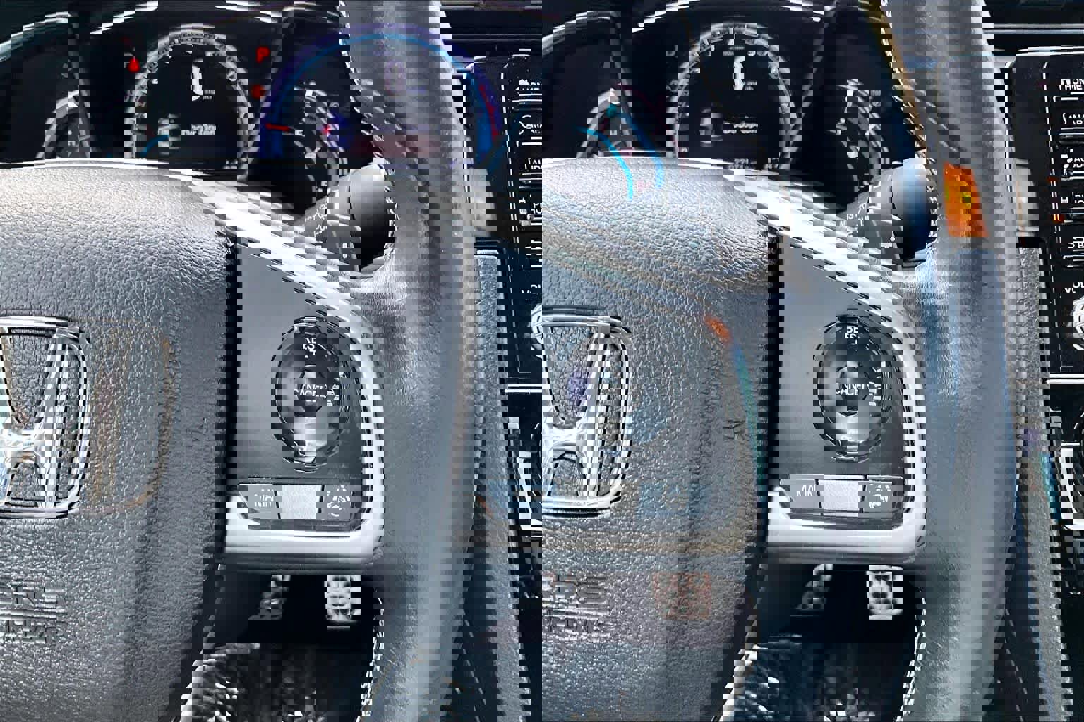 Used 2019 Honda Civic Touring image 23