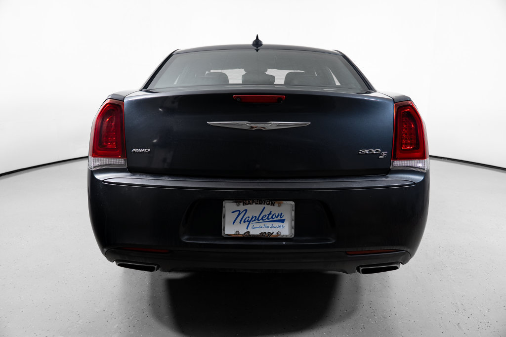 Used 2015 Chrysler 300 S AWD/4WD image 11