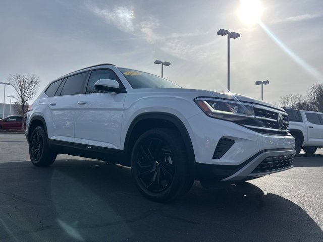 Used 2022 Volkswagen Atlas SE image 3