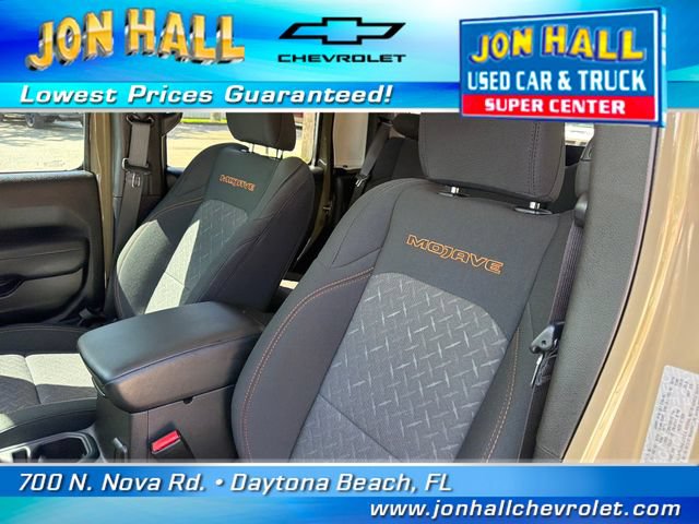Used 2025 Jeep Gladiator Mojave w/ Convenience Group AWD/4WD image 20