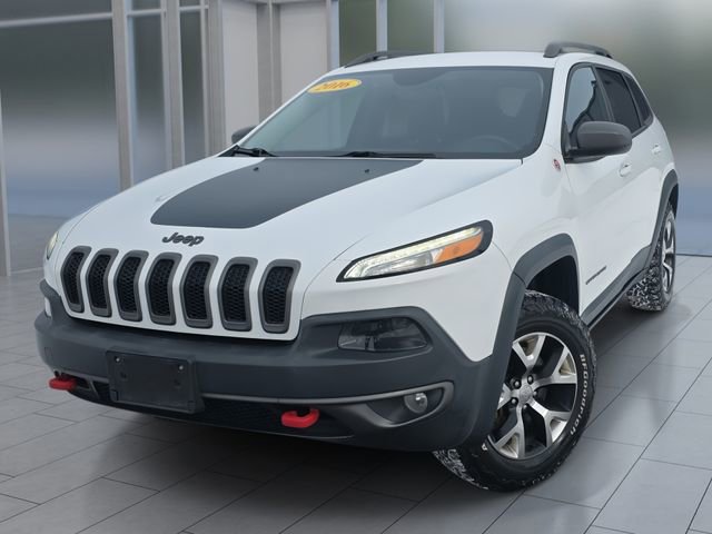 Used 2016 Jeep Cherokee Trailhawk image 1