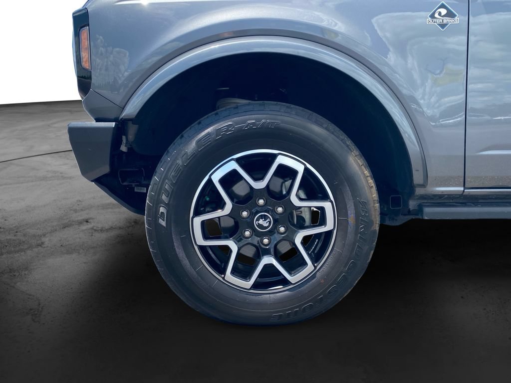 Used 2023 Ford Bronco Outer Banks AWD/4WD image 11