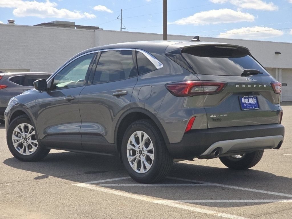 Used 2023 Ford Escape Active w/ Cold Weather Package FWD image 17