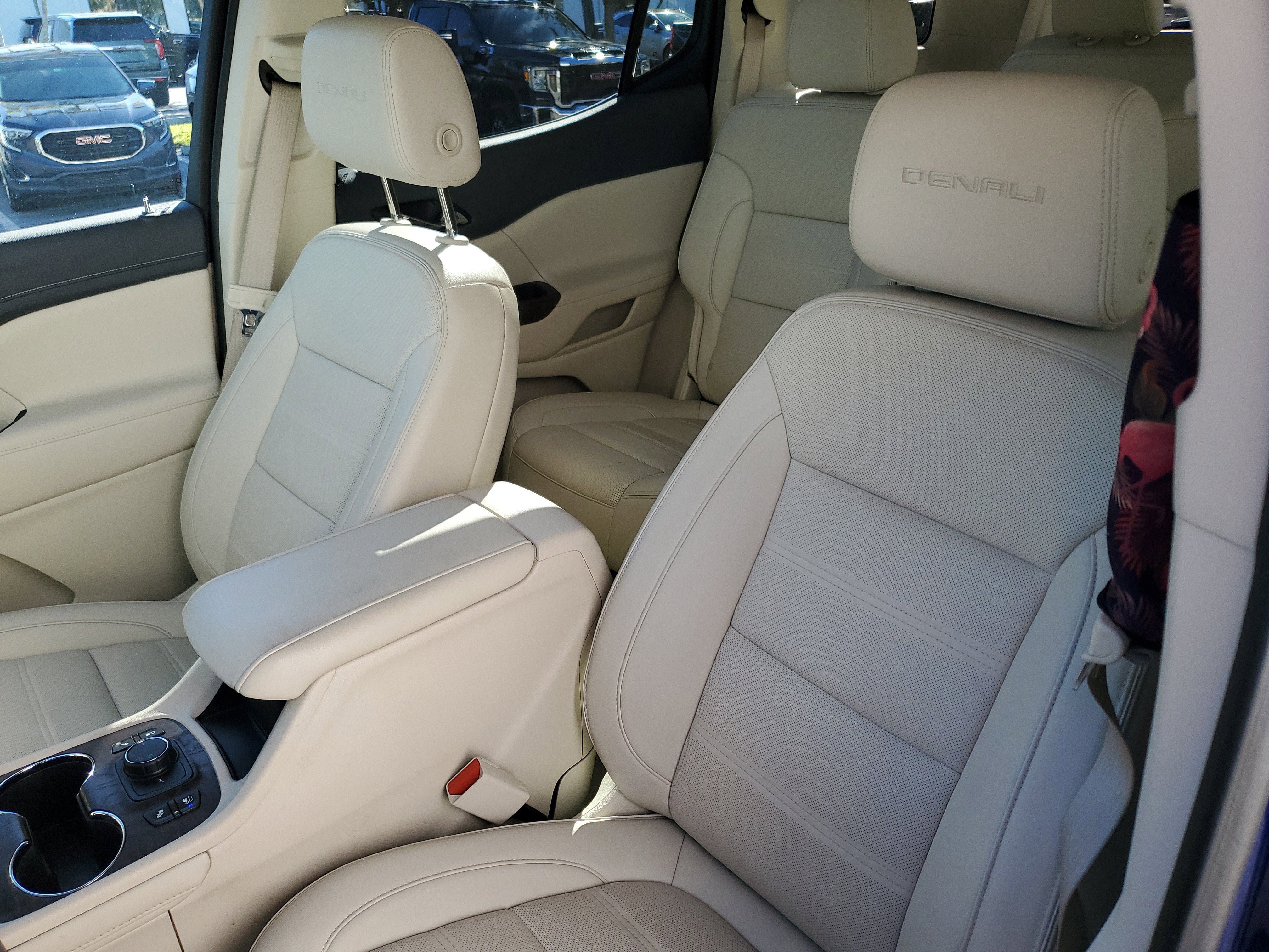 Used 2023 GMC Acadia Denali w/ Denali Ultimate Package image 20