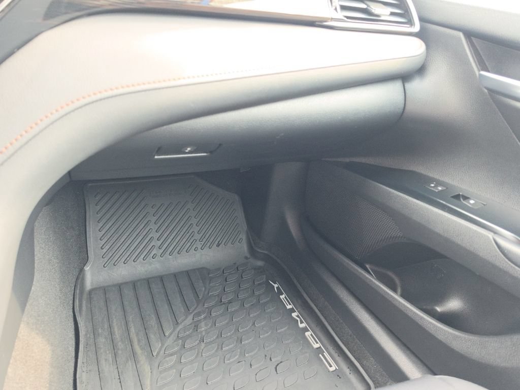 Used 2019 Toyota Camry LE FWD image 18