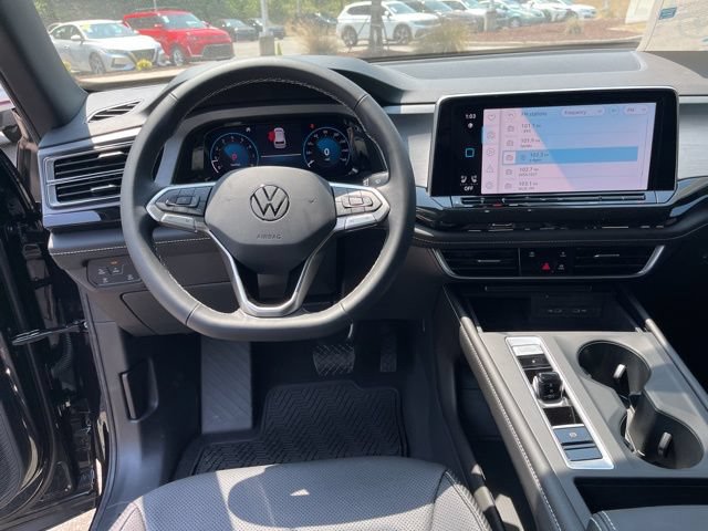 New 2026 Volkswagen Atlas Cross Sport SE FWD image 16