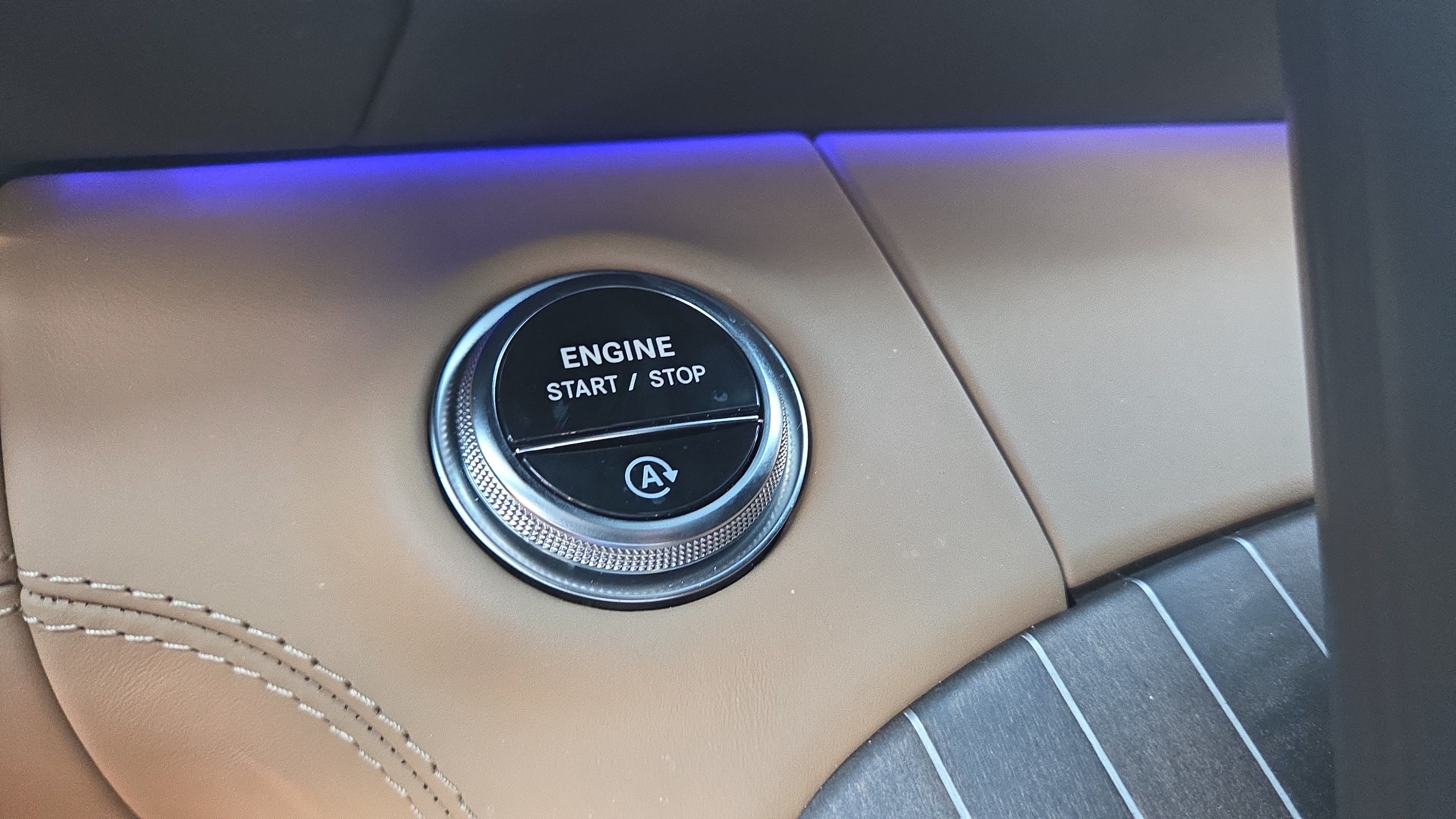 Certified 2025 Mercedes-Benz SL 63 AMG 4MATIC image 39
