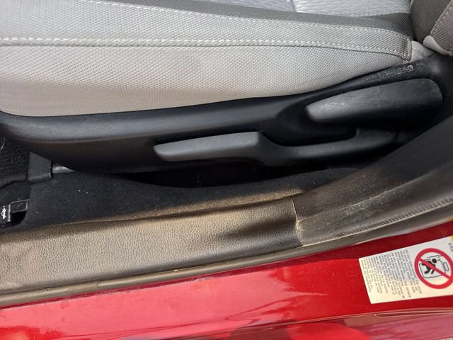 Used 2019 Toyota Corolla LE FWD image 12