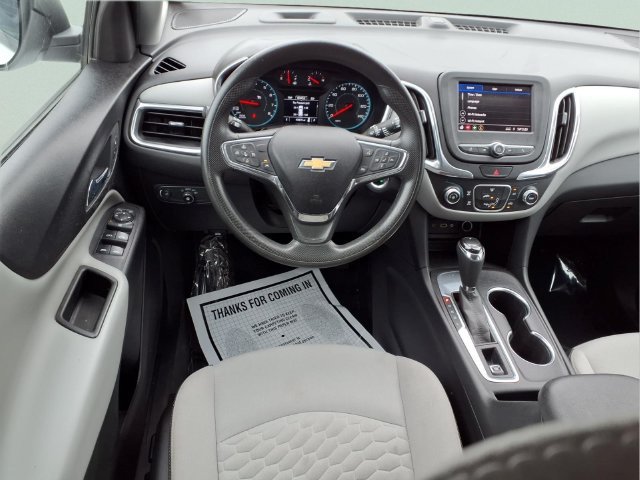 Used 2020 Chevrolet Equinox LS w/ LS Convenience Package FWD image 5