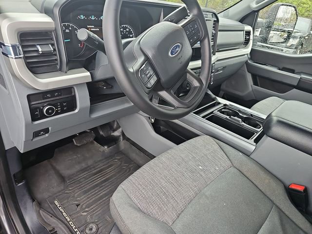 Used 2024 Ford F350 XLT w/ Snow Plow Prep Package image 11
