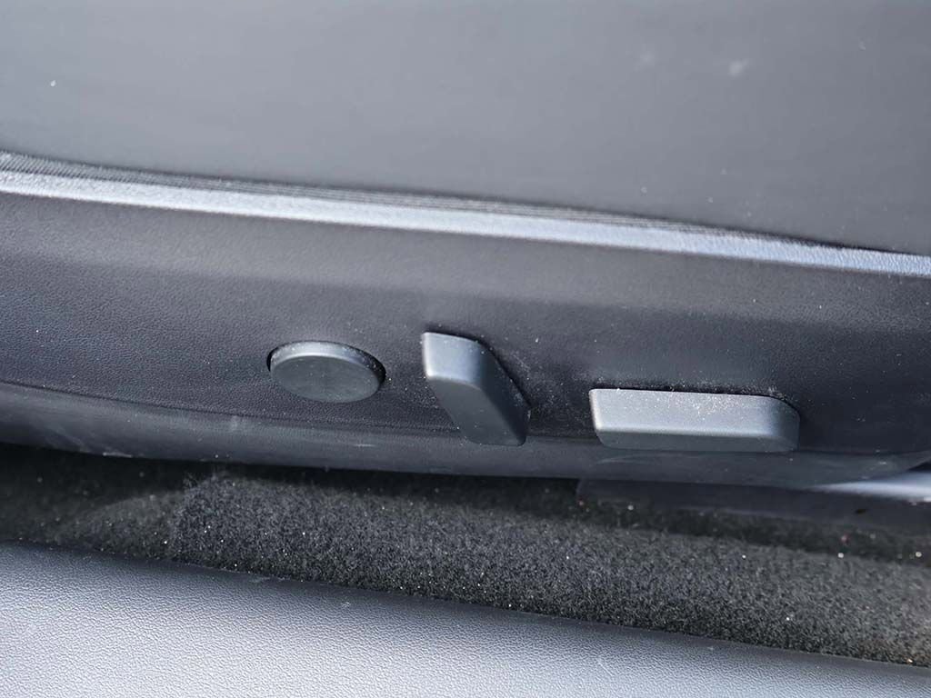 Used 2018 Tesla Model 3 Long Range AWD/4WD image 34