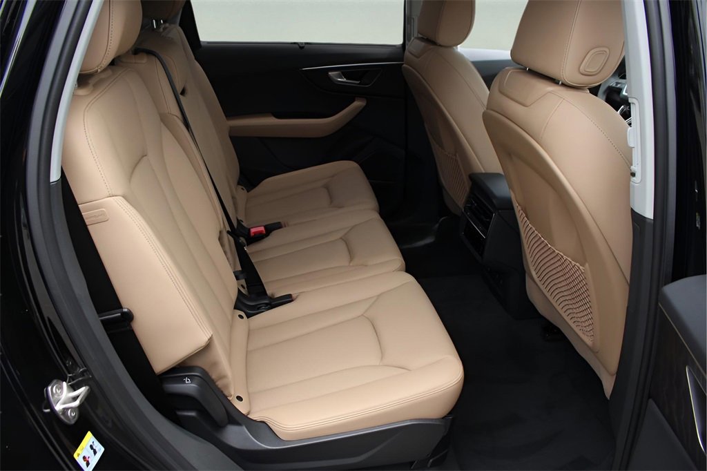 New 2025 Audi Q7 3.0T Premium Plus image 17