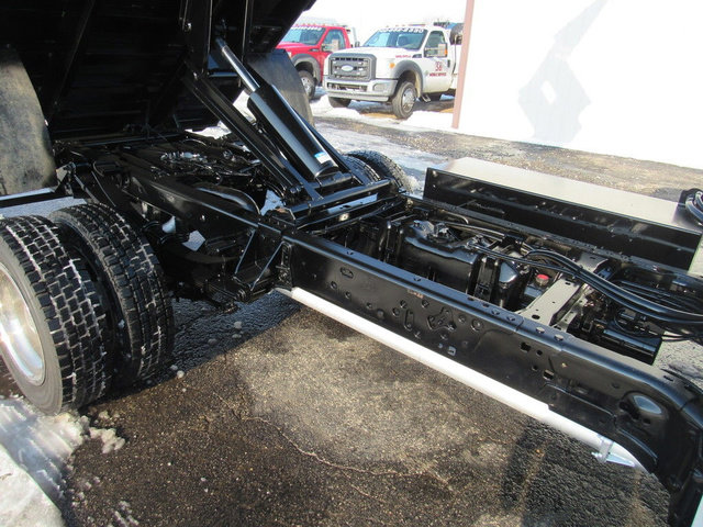 Used 2021 Ford F450 XL w/ Power Equipment Group image 46