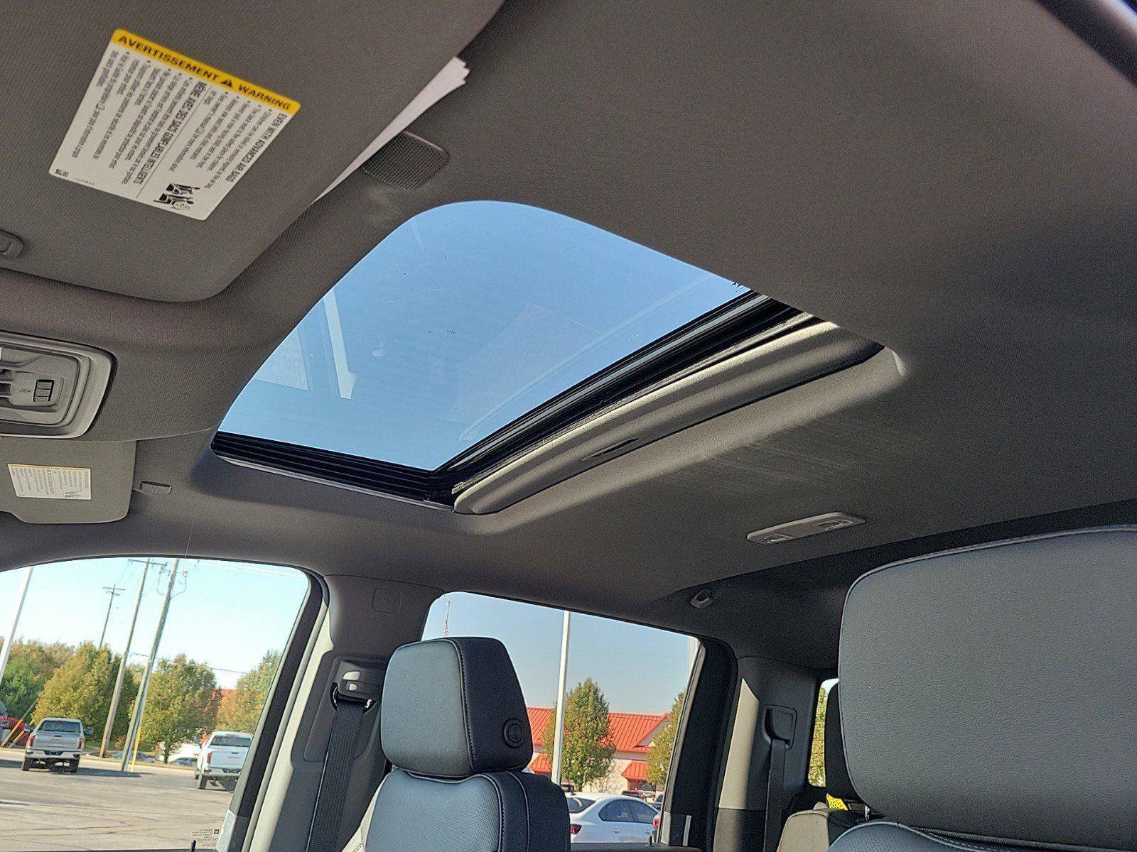 New 2026 GMC Sierra 2500 SLT w/ SLT Premium Package image 30