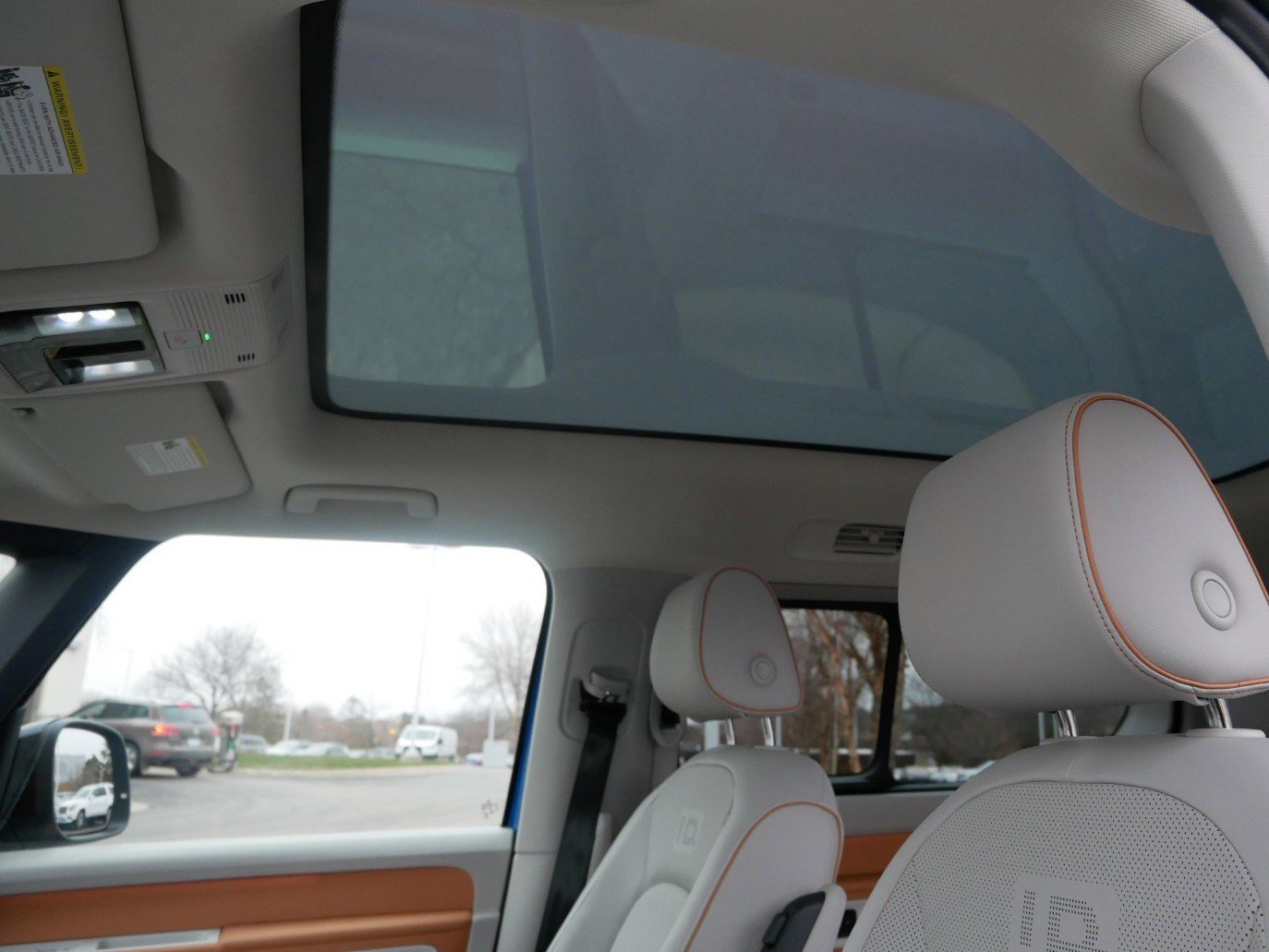 New 2025 Volkswagen ID. Buzz 1st Edition image 6