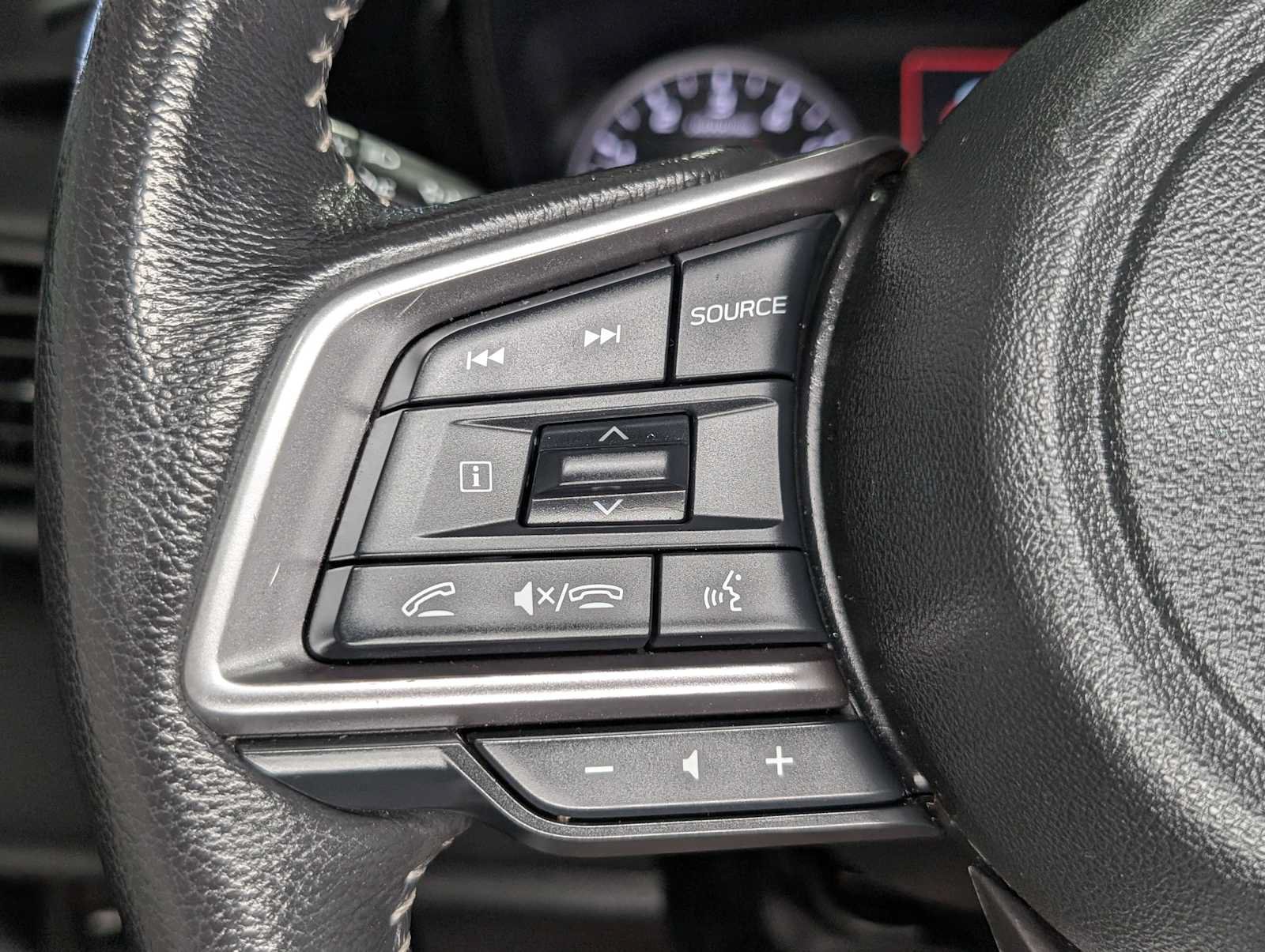 Used 2024 Subaru Legacy Premium AWD/4WD image 33
