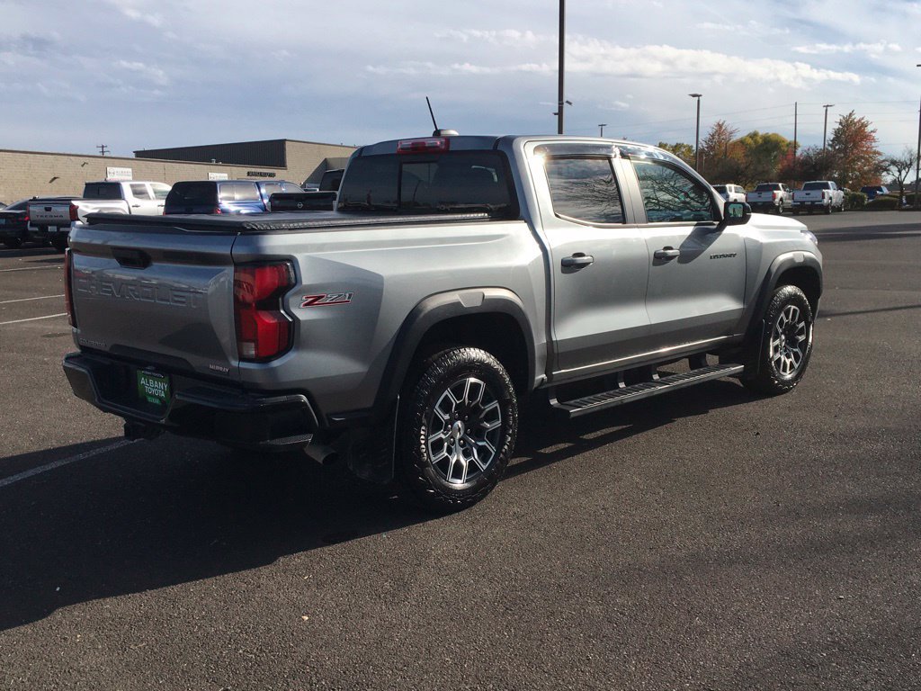 Used 2023 Chevrolet Colorado Z71 w/ Z71 Convenience Package 2 AWD/4WD image 6