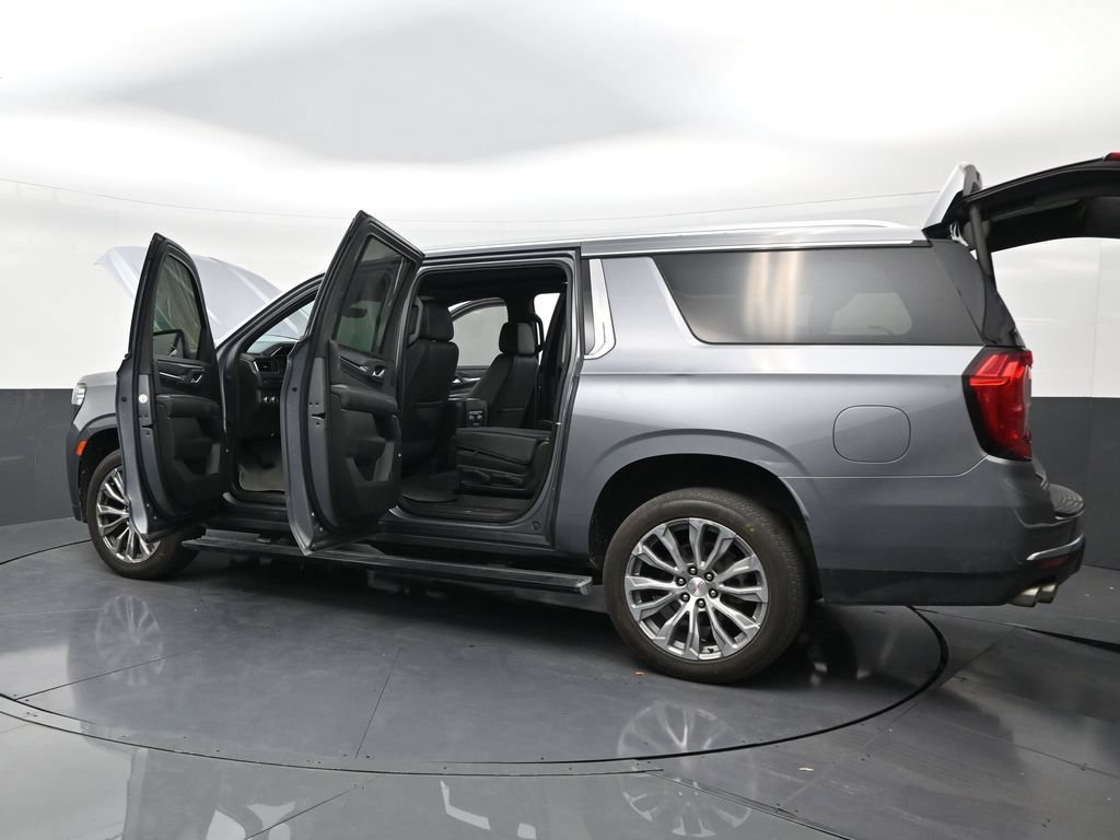Used 2021 GMC Yukon XL Denali w/ Denali Premium Package RWD image 31