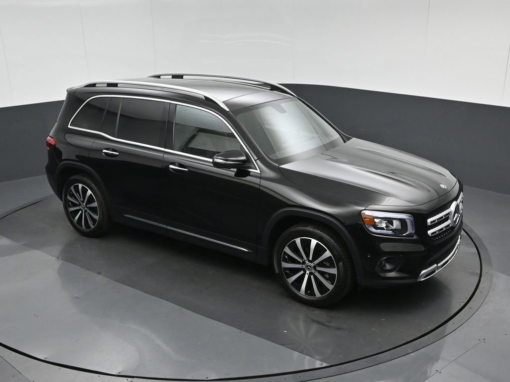 Used 2021 Mercedes-Benz GLB 250 4MATIC w/ Premium Package image 62