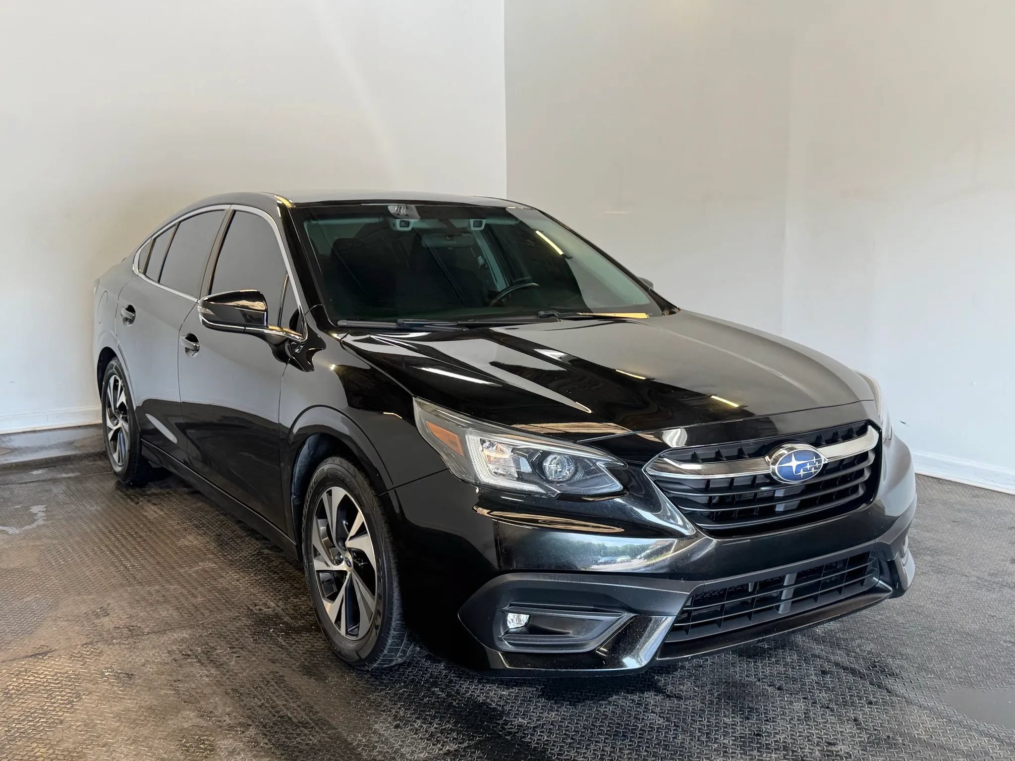 Used 2022 Subaru Legacy Premium AWD/4WD image 3