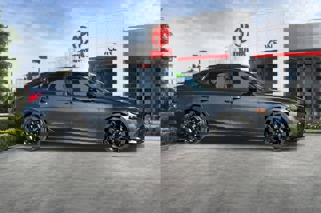 Used 2024 Honda Civic Sport image 3