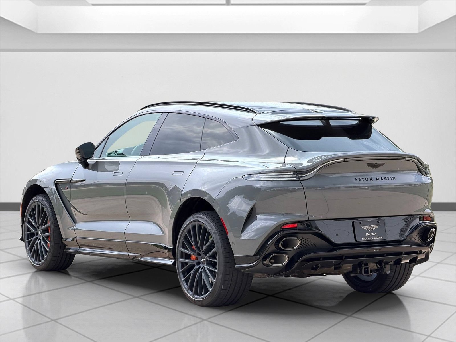 New 2026 Aston Martin DBX S AWD/4WD image 2