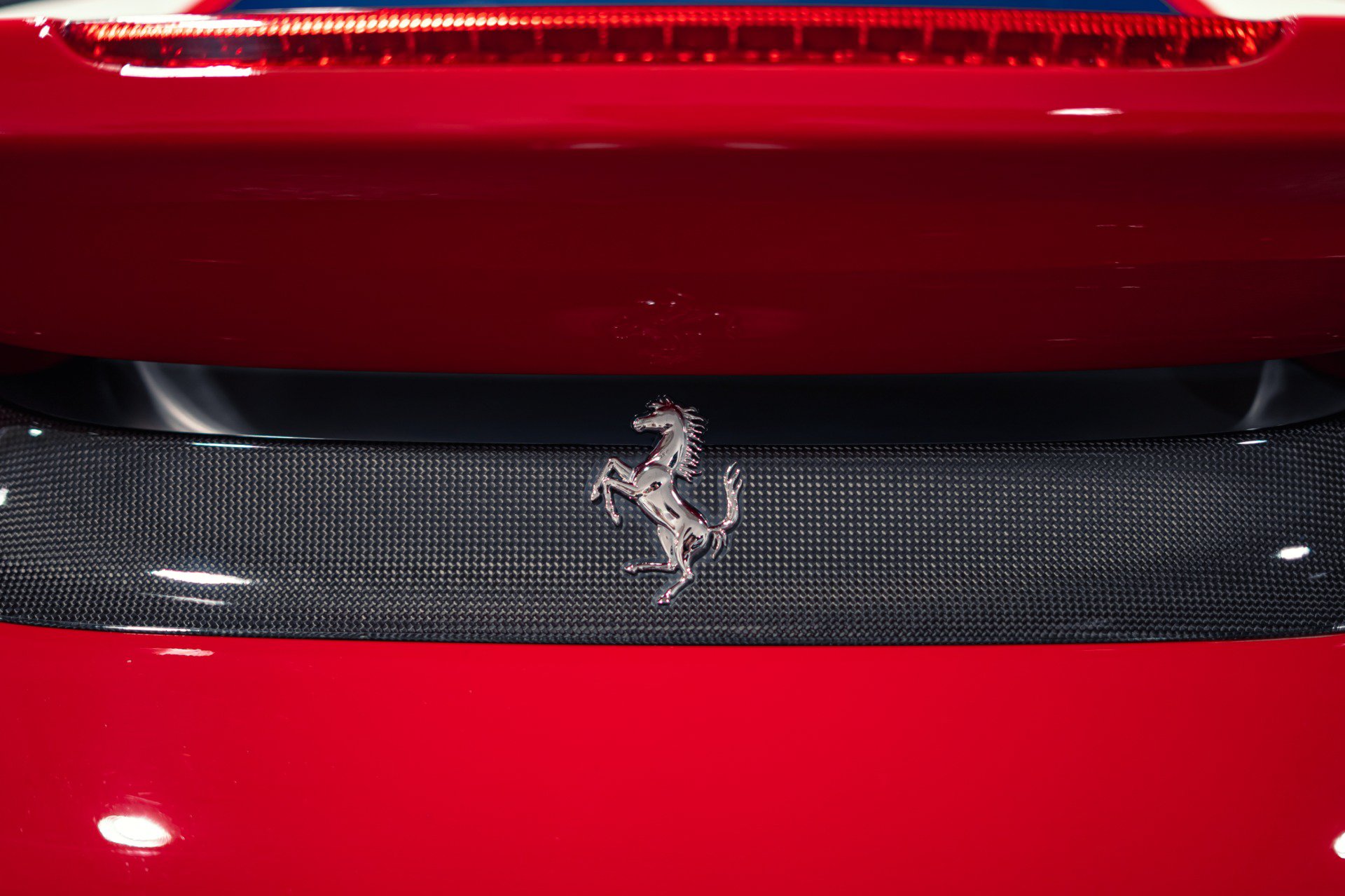 Used 2020 Ferrari 488 Pista Spider RWD image 33