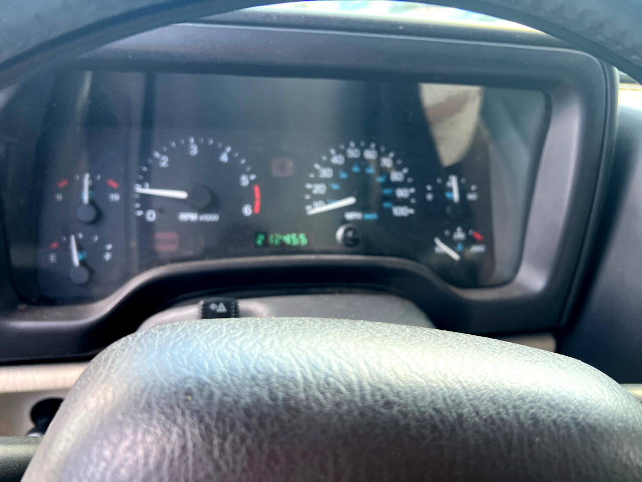 Used 2000 Jeep Wrangler Sahara image 9