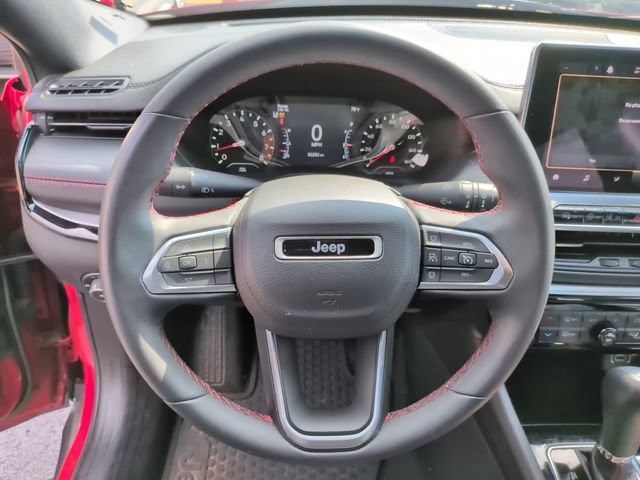 Used 2024 Jeep Compass Trailhawk AWD/4WD image 15