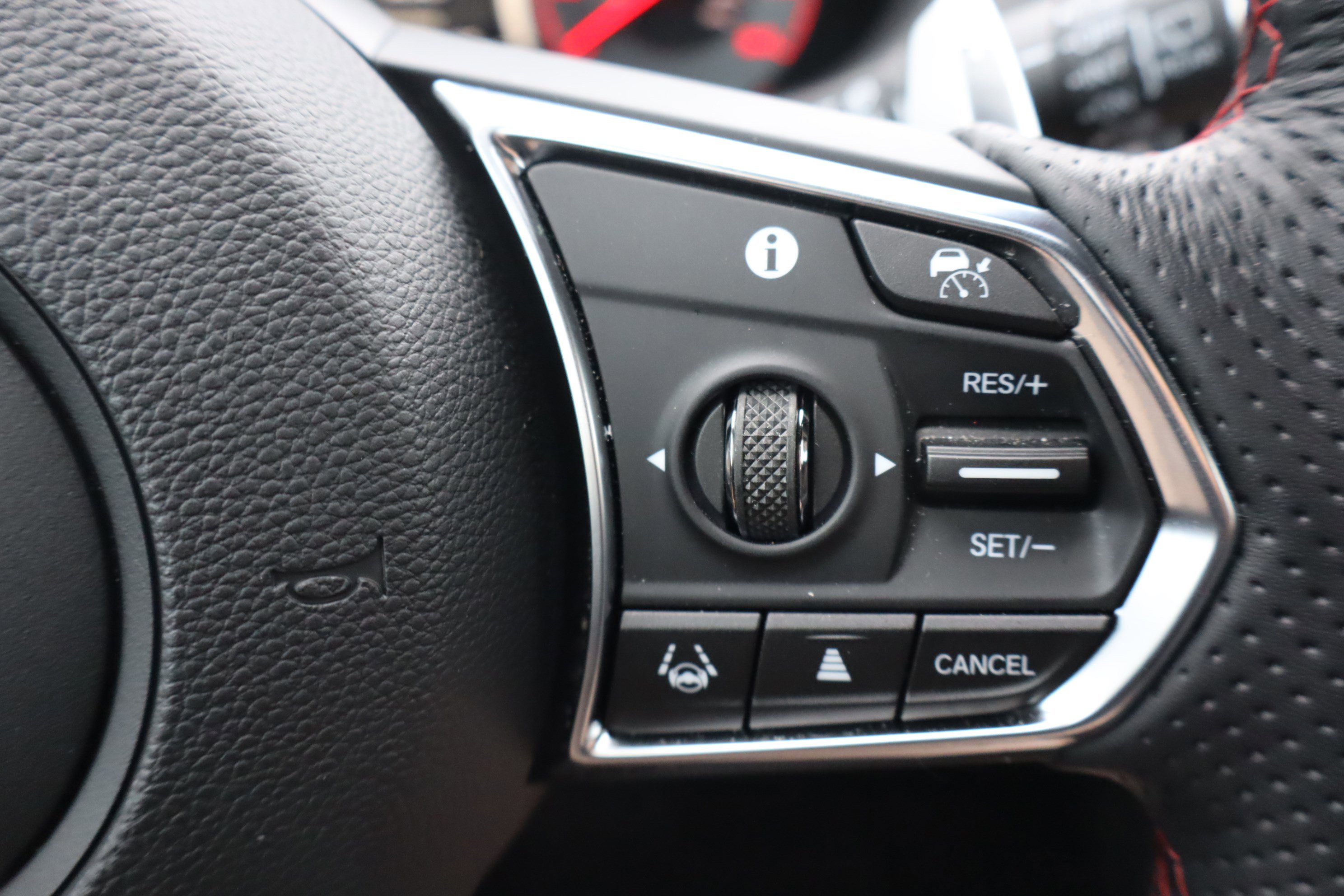 Used 2025 Acura RDX A-Spec image 23