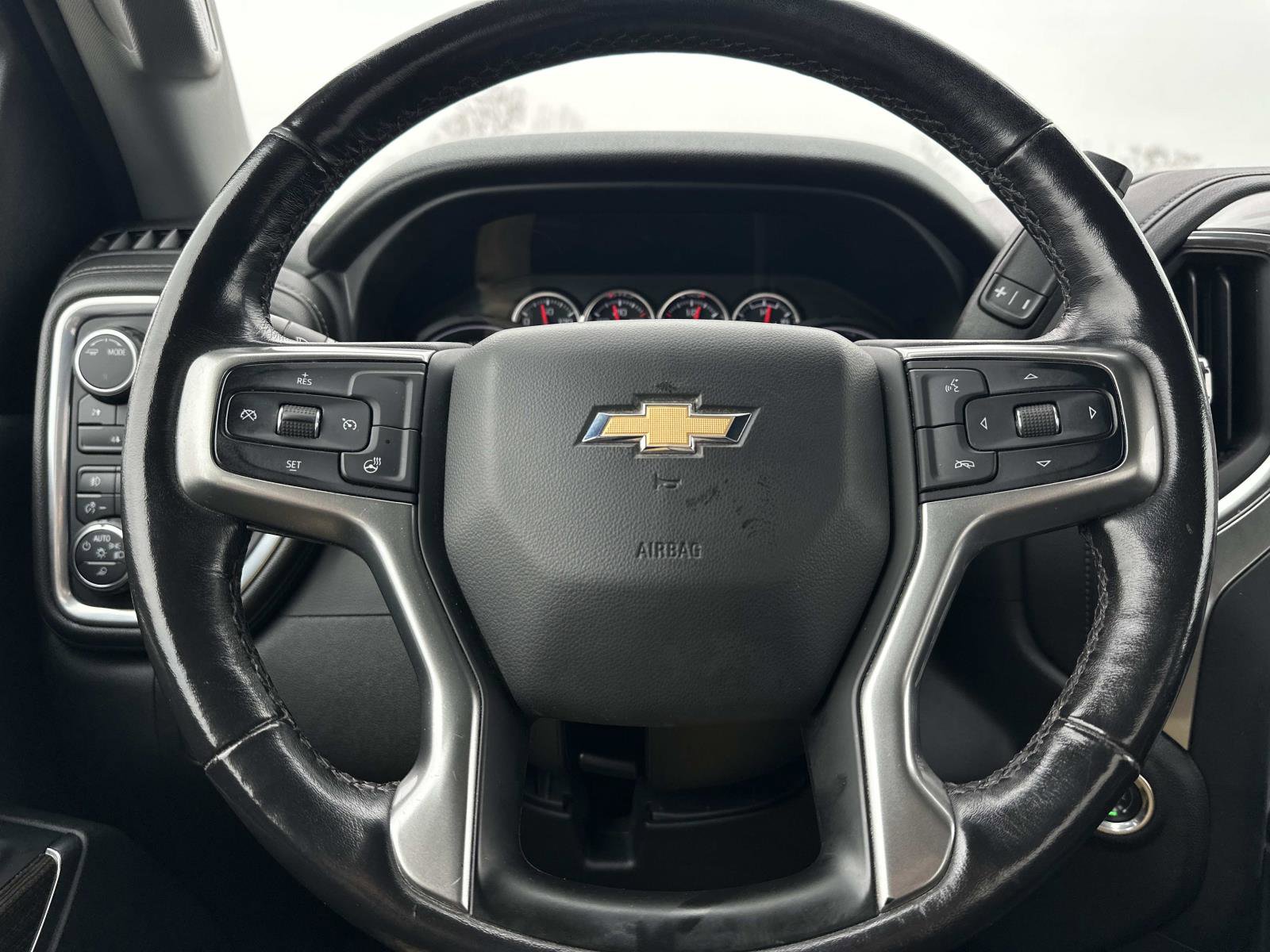 Certified 2020 Chevrolet Silverado 2500 LT w/ Convenience Package image 20