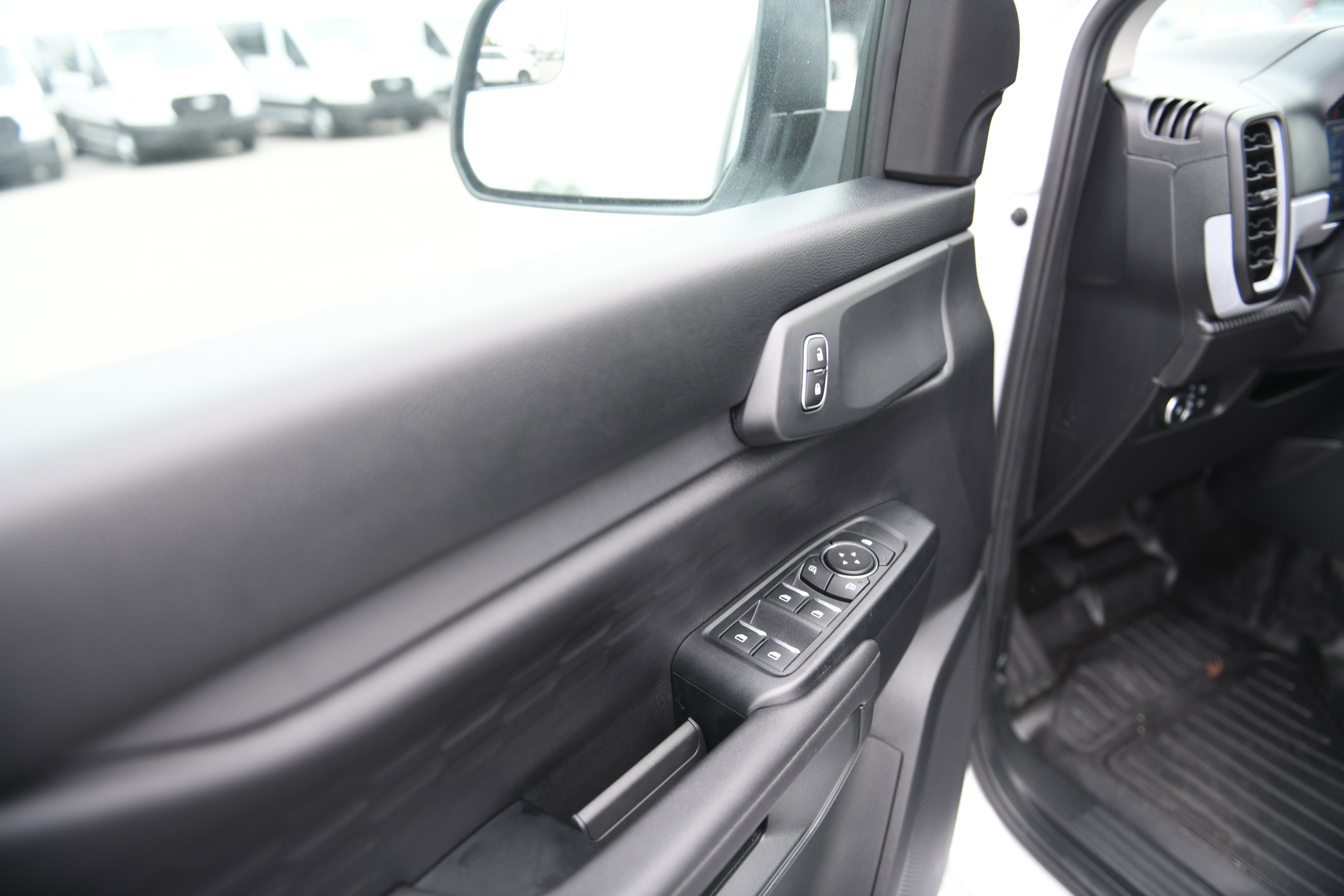 New 2025 Ford Ranger XL image 18