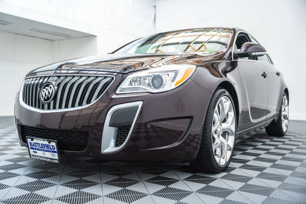 Used 2017 Buick Regal GS FWD image 3