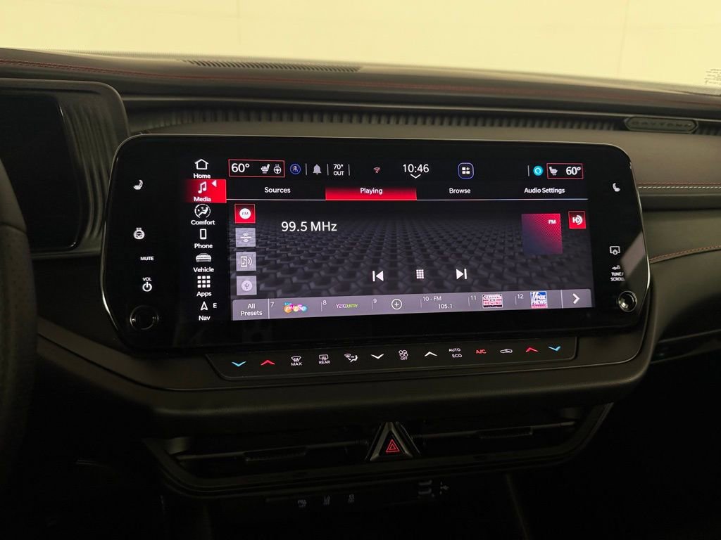 Used 2025 Dodge Charger R/T w/ Sun & Sound Package image 20