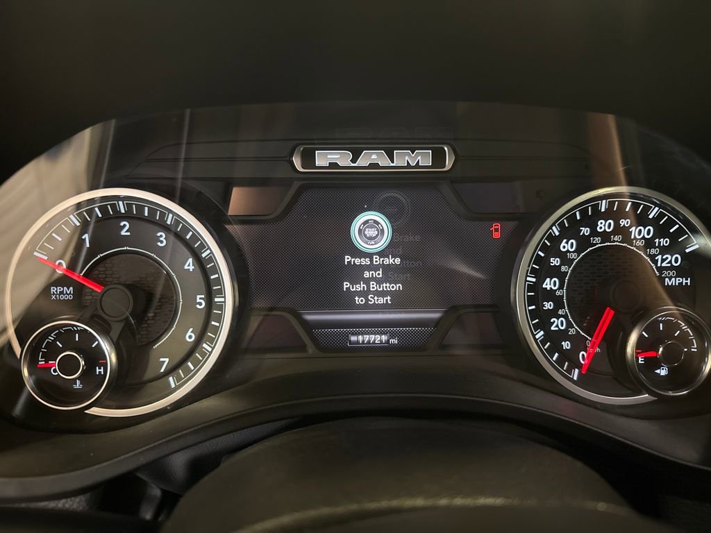 Used 2025 RAM 1500 Big Horn AWD/4WD image 18