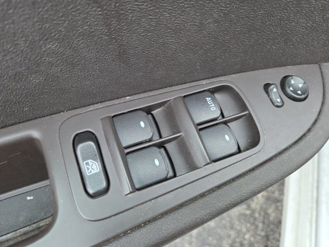 Used 2012 Chevrolet Malibu LS w/ LS Uplevel Package image 12