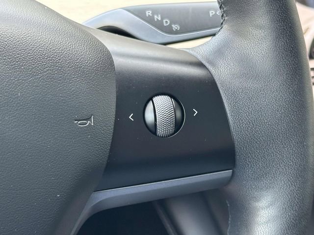 Used 2021 Tesla Model Y Performance image 24