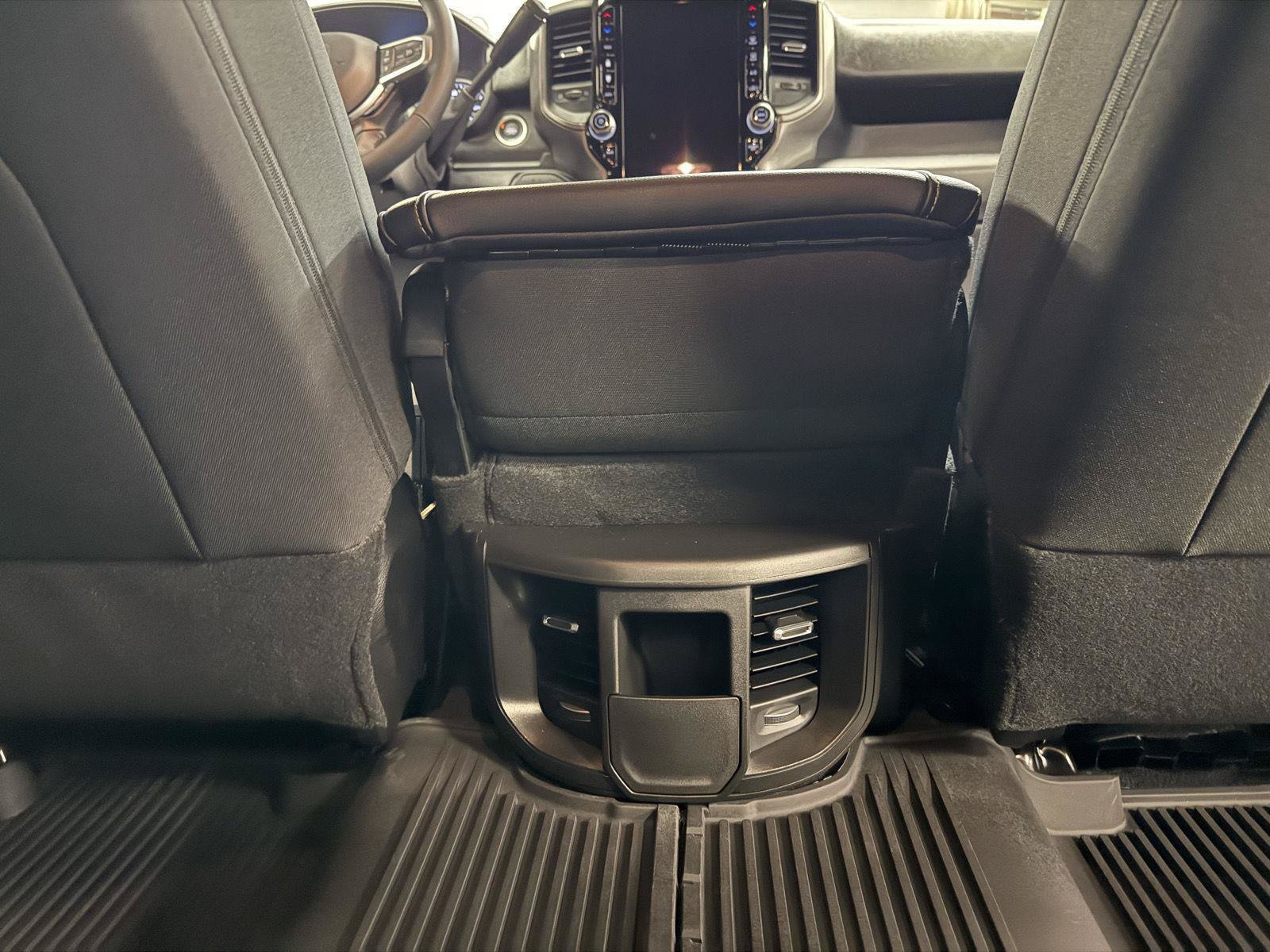 New 2026 RAM 2500 Tradesman AWD/4WD image 34