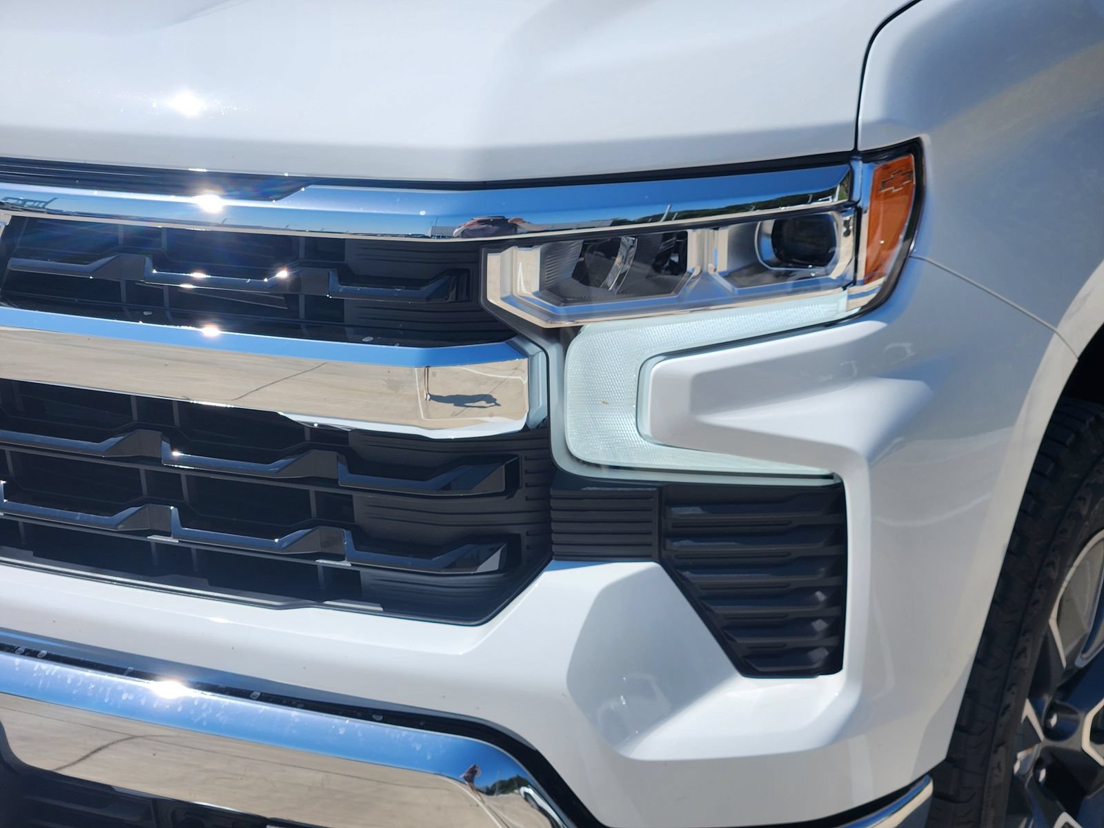 New 2026 Chevrolet Silverado 1500 LT AWD/4WD image 9