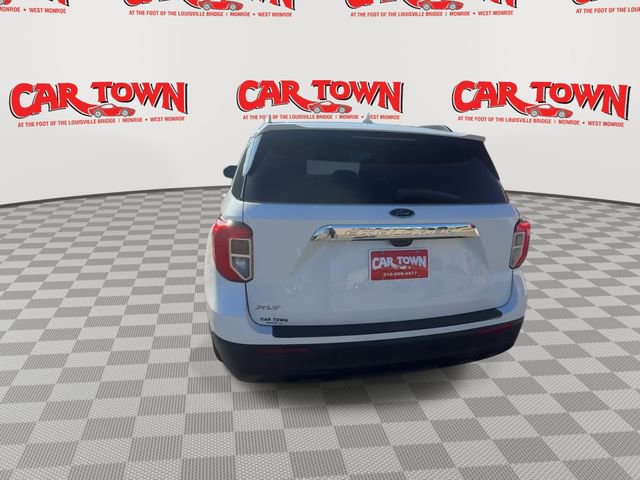 Used 2020 Ford Explorer XLT image 7