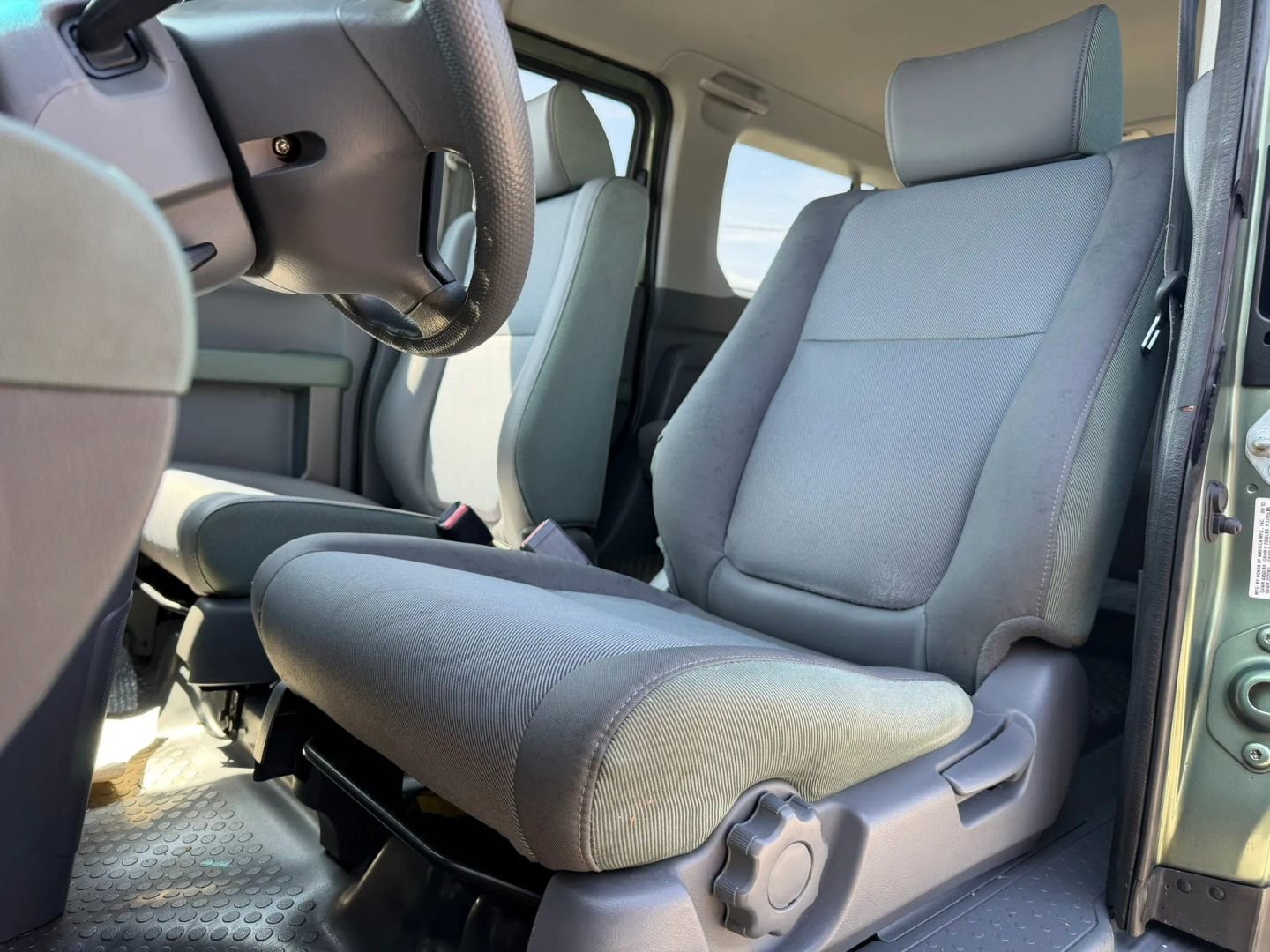 Used 2003 Honda Element EX image 10