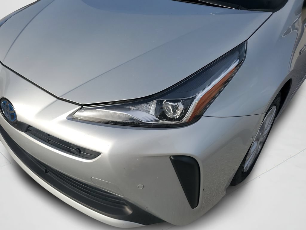 Certified 2021 Toyota Prius LE FWD image 22