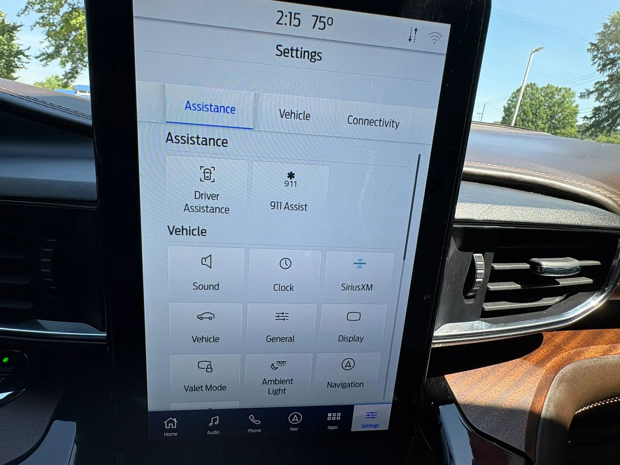 Used 2021 Ford Explorer King Ranch w/ Premium Technology Package AWD/4WD image 54