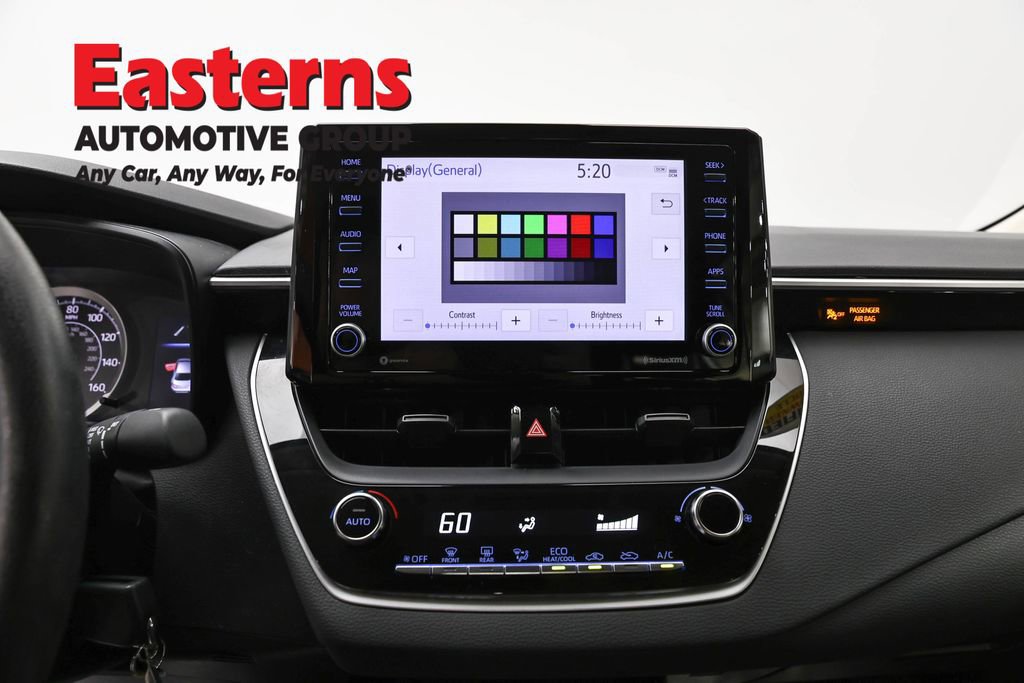 Used 2022 Toyota Corolla LE FWD image 11