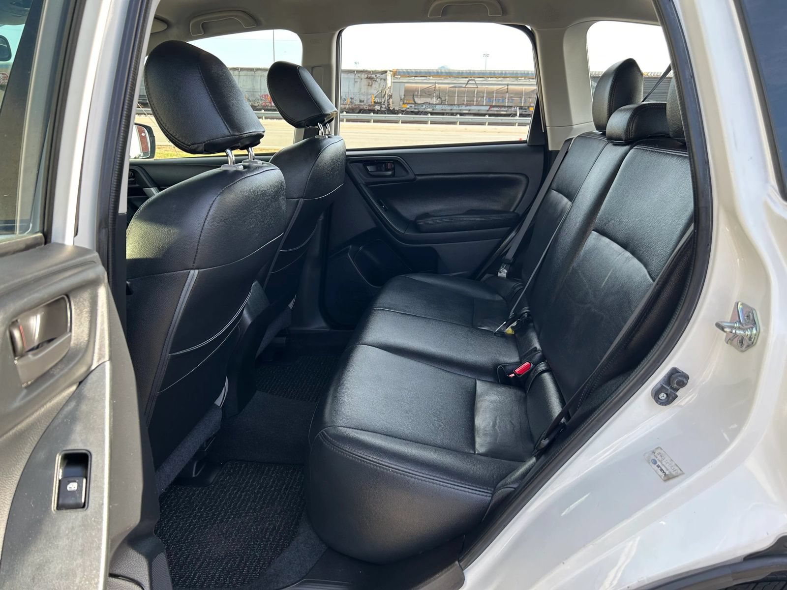 Used 2014 Subaru Forester 2.5i w/ Popular Package #1 AWD/4WD image 27