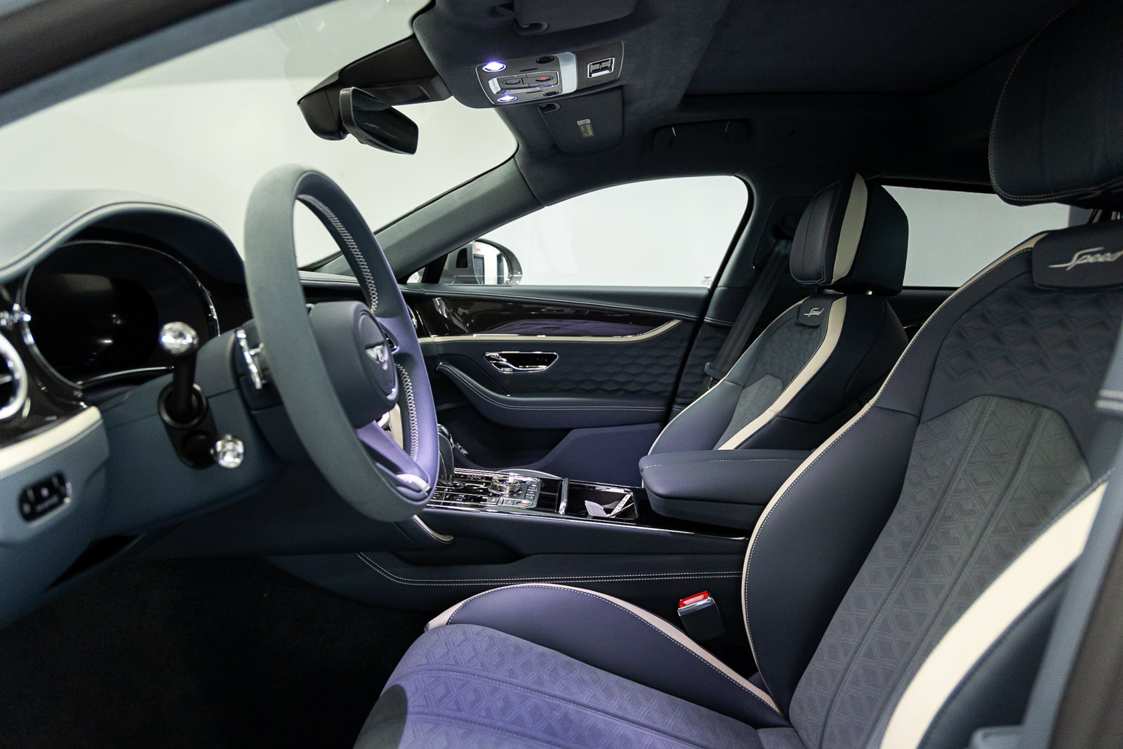 New 2026 Bentley Flying Spur Plug-In Hybrid AWD/4WD image 28