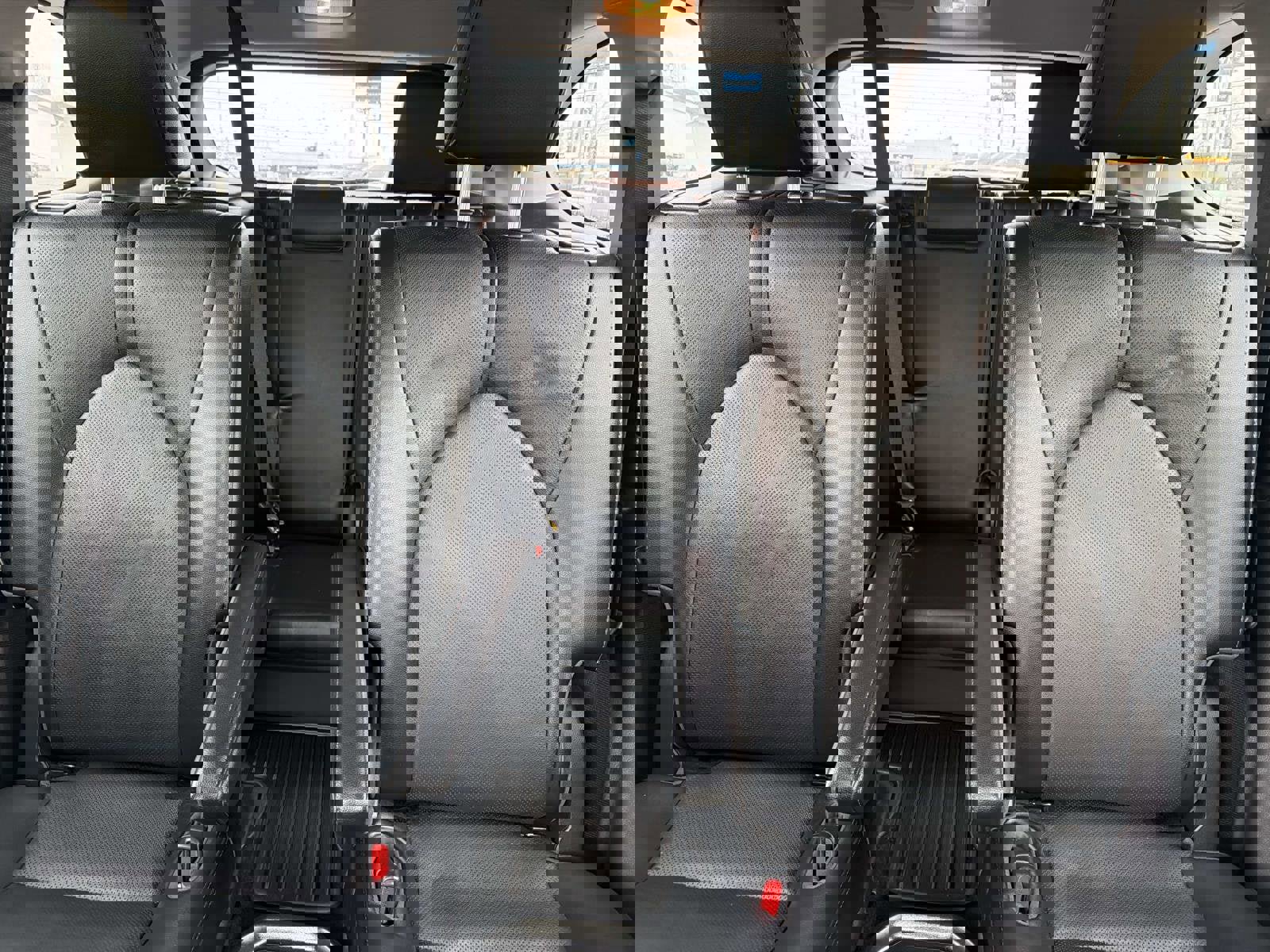 Used 2022 Toyota Highlander Platinum image 10